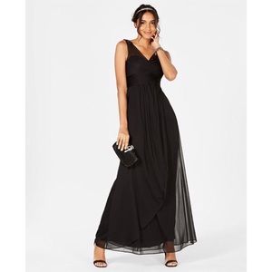 NWT Adrianna Papell Ruched Embellished Gown - 10